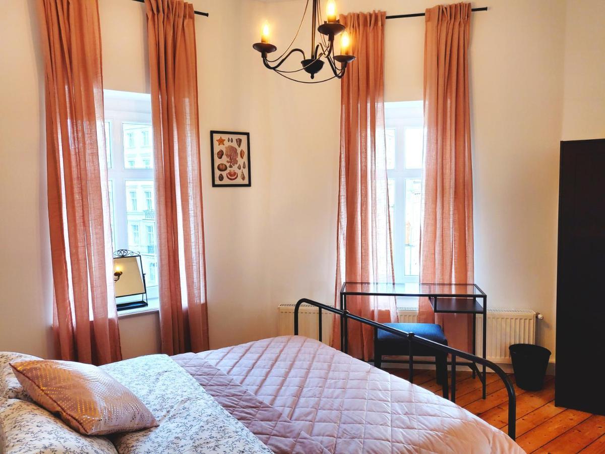 Centrum Grand Apartament Leilighet Świdnica Eksteriør bilde
